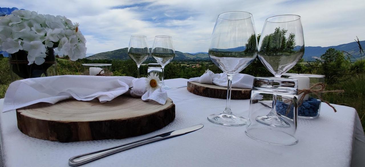 "Il Casaletto" Agriturismo Moderno, Vista Panoramica E Cibo Spettacolare- Scurcola Marsicana Zewnętrze zdjęcie