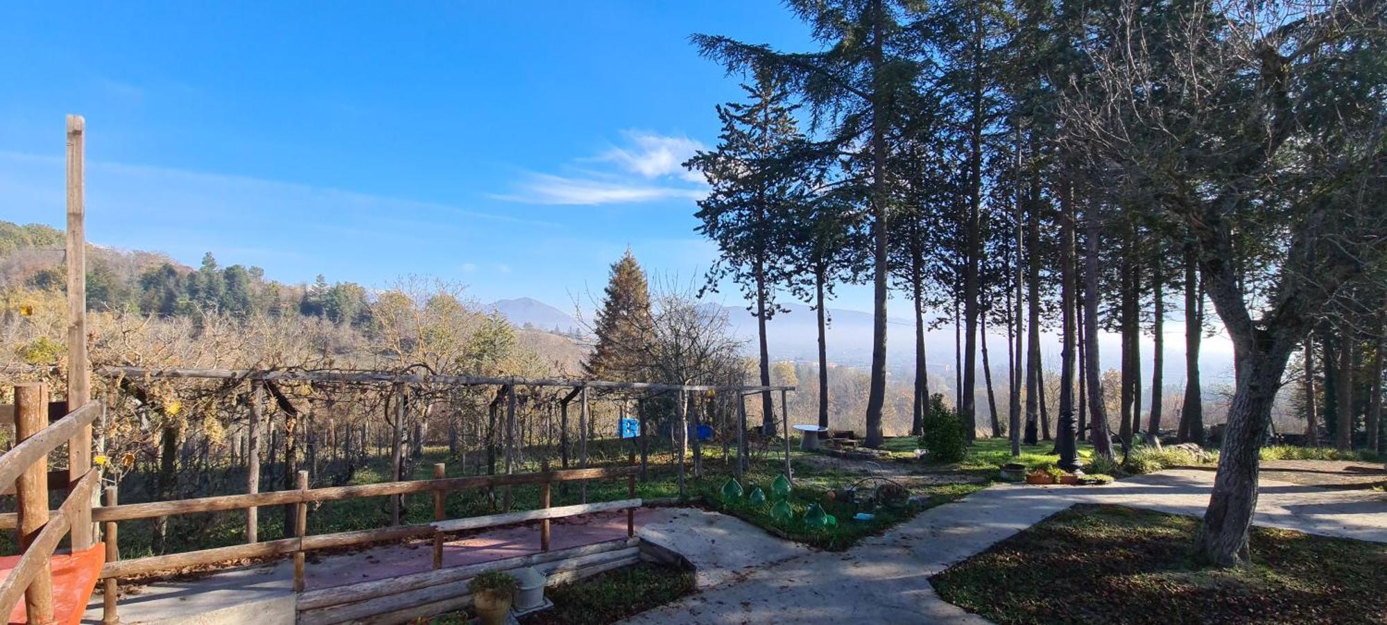 "Il Casaletto" Agriturismo Moderno, Vista Panoramica E Cibo Spettacolare- Scurcola Marsicana Zewnętrze zdjęcie